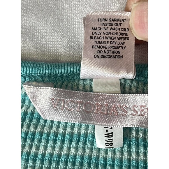 Victoria's Secret T Shirt Sz S Green Long Sleeves Stripes Cotton Night Shirt? - Picture 6 of 10